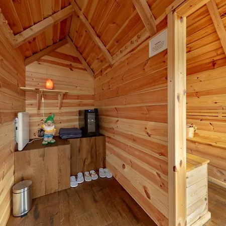 Iceland Sjf Villa, Hot Tub & Outdoor Sauna Amazing Mountains And View Over 빌라 *
