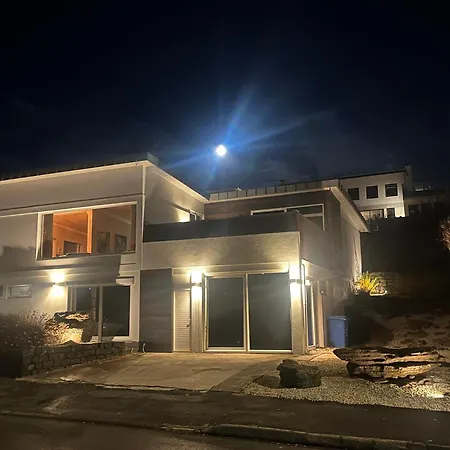 Iceland Sjf Villa, Hot Tub & Outdoor Sauna Amazing Mountains And View Over 빌라
