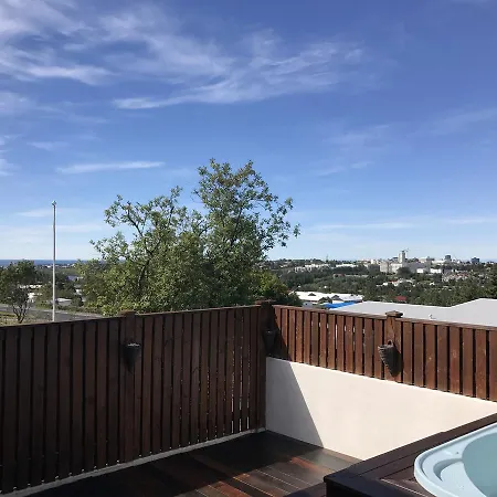 빌라 Iceland Sjf Villa, Hot Tub & Outdoor Sauna Amazing Mountains And View Over